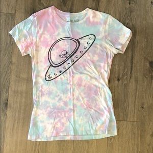 Graphic tee
